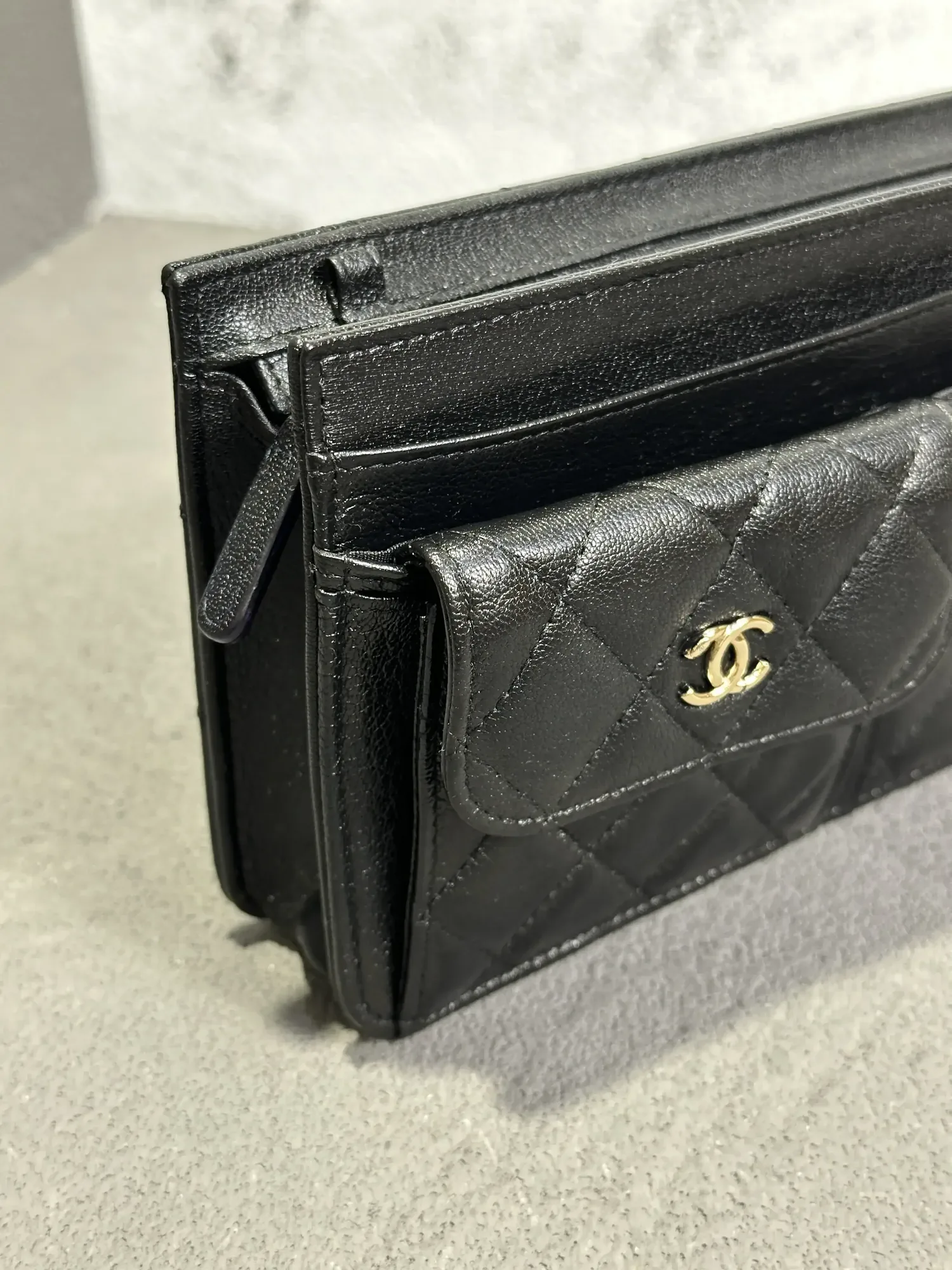 가방-샤넬- -염색-샤넬 트리컬러 고트스킨 멀티 포켓 월렛 온 체인 수선 후